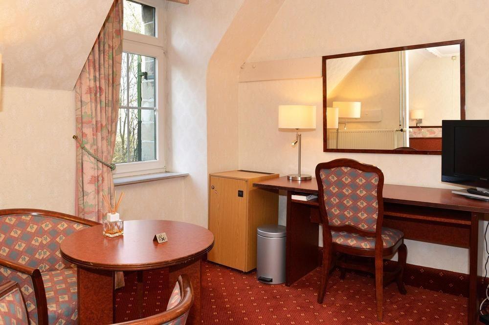 Hotel Kasteel Geulzicht Маастрихт Экстерьер фото