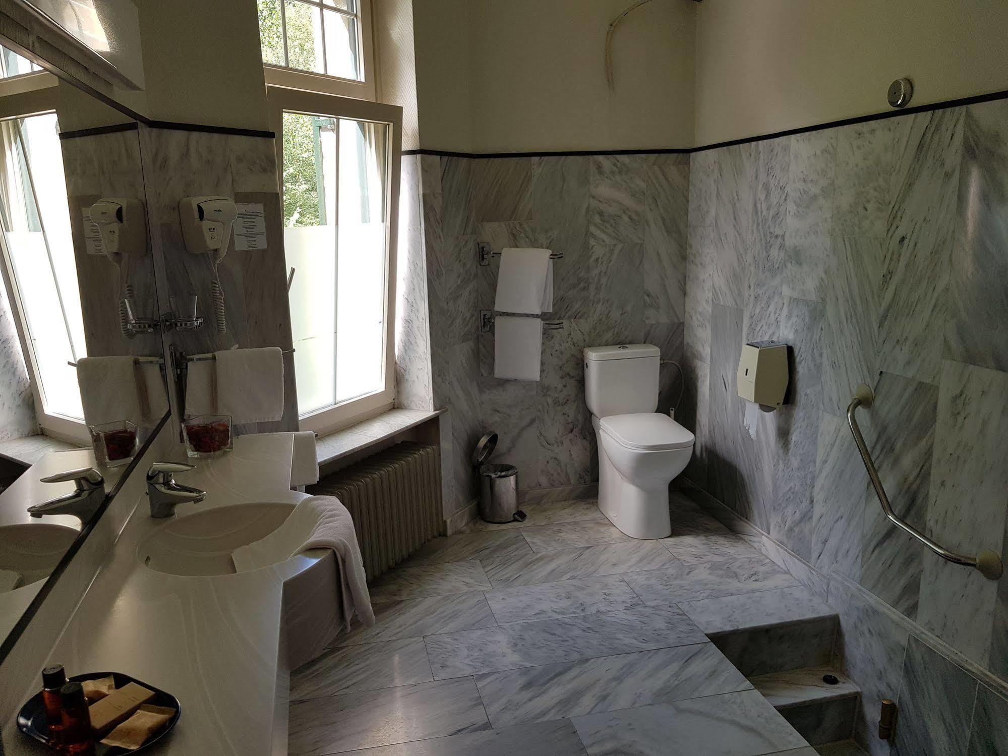 Hotel Kasteel Geulzicht Маастрихт Экстерьер фото